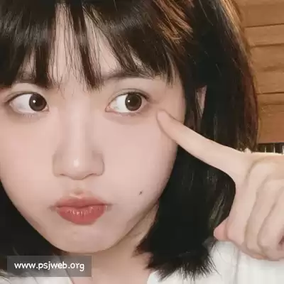包奕和